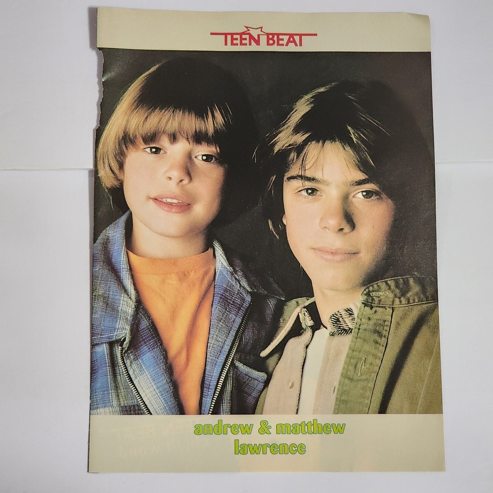 Matthew Andrew Lawrence Elijah Wood Vintage Teen Beat Pinup Poster Clipping 8x10